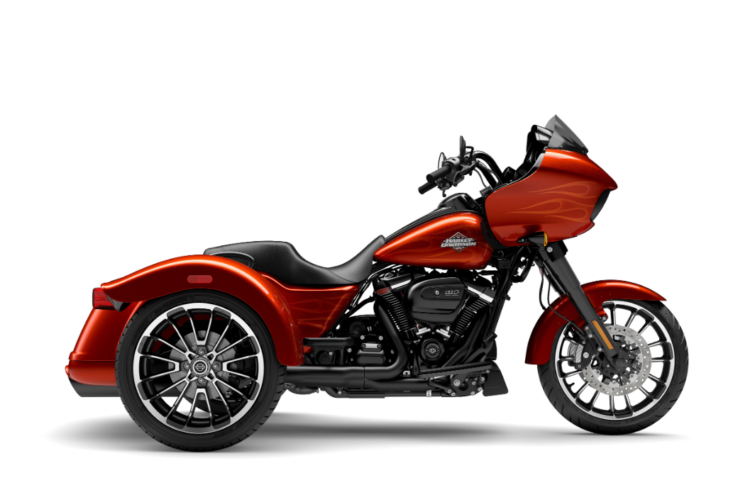 Road Glide 3